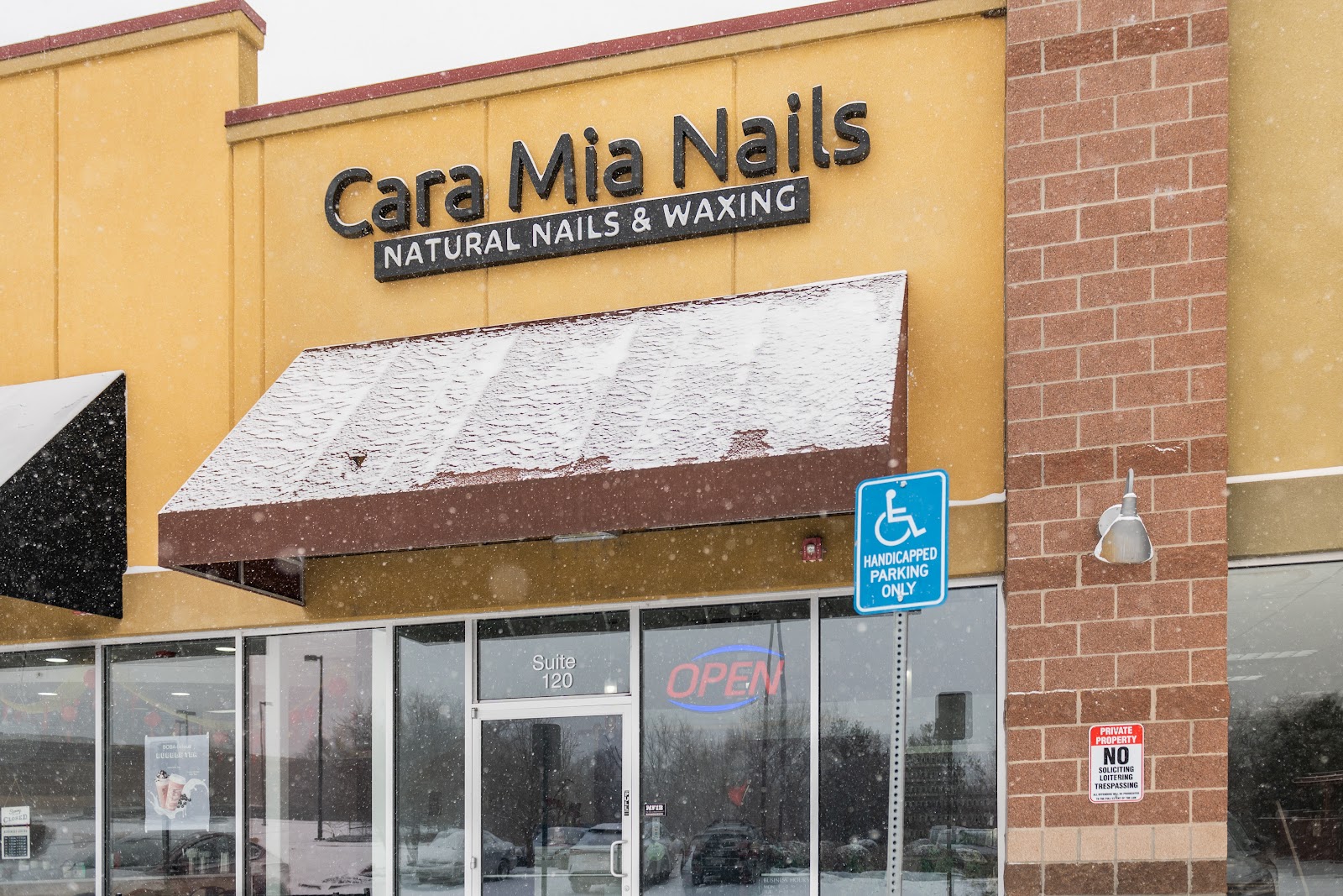 Cara Mia Nails & Waxing nail photo 6